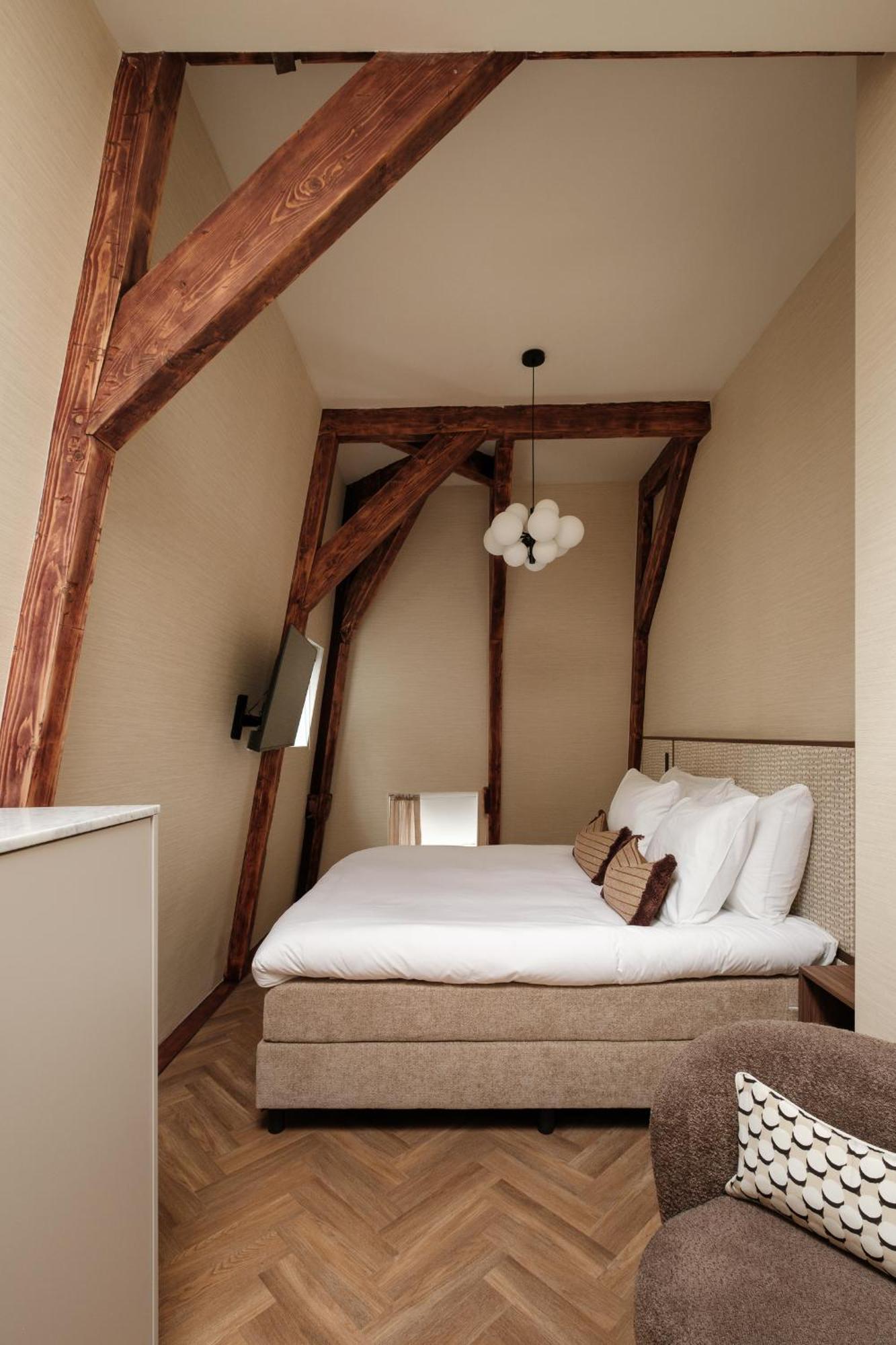 Hotel Parklane