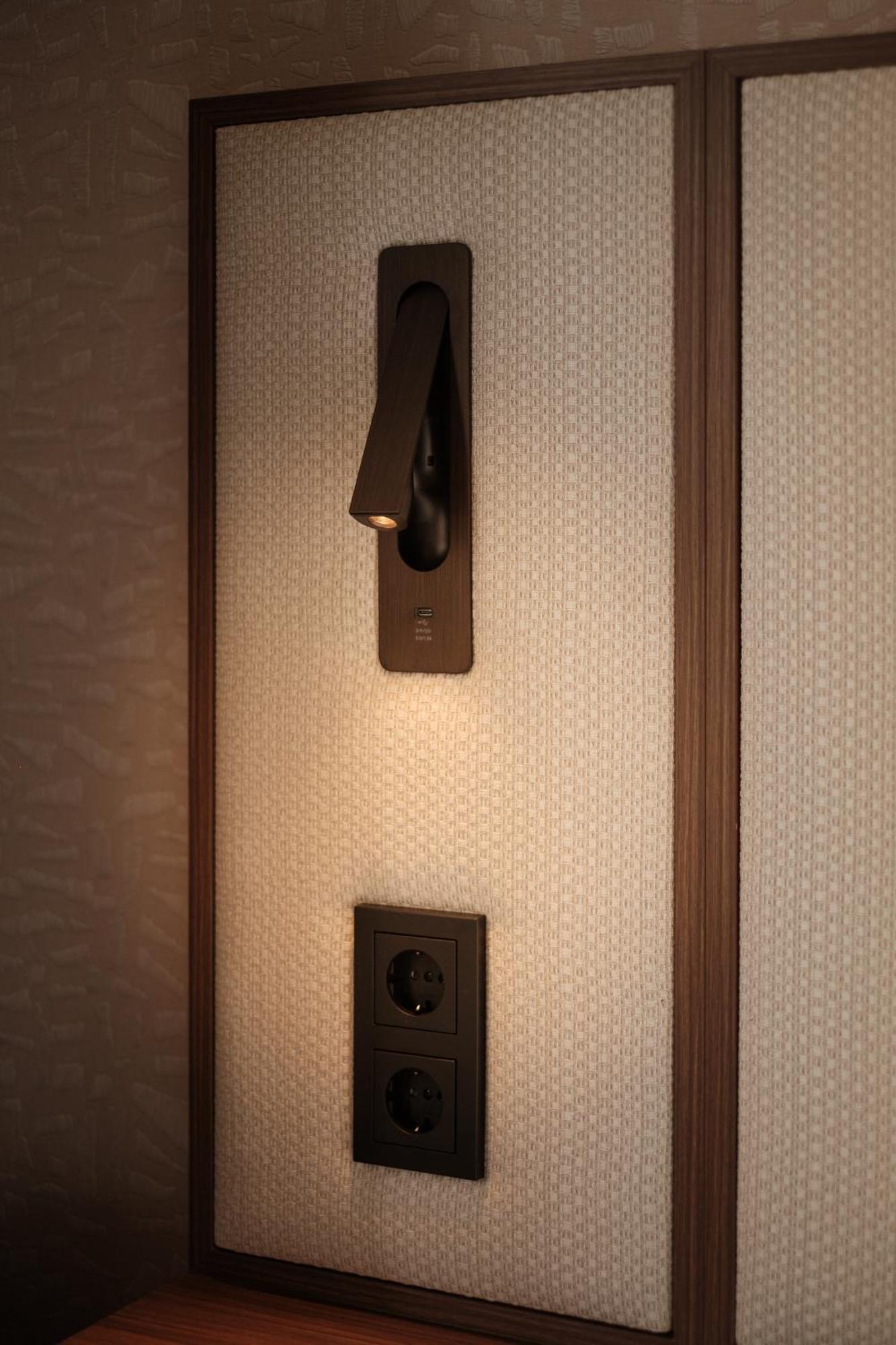 Parklane 4* Amsterdam
