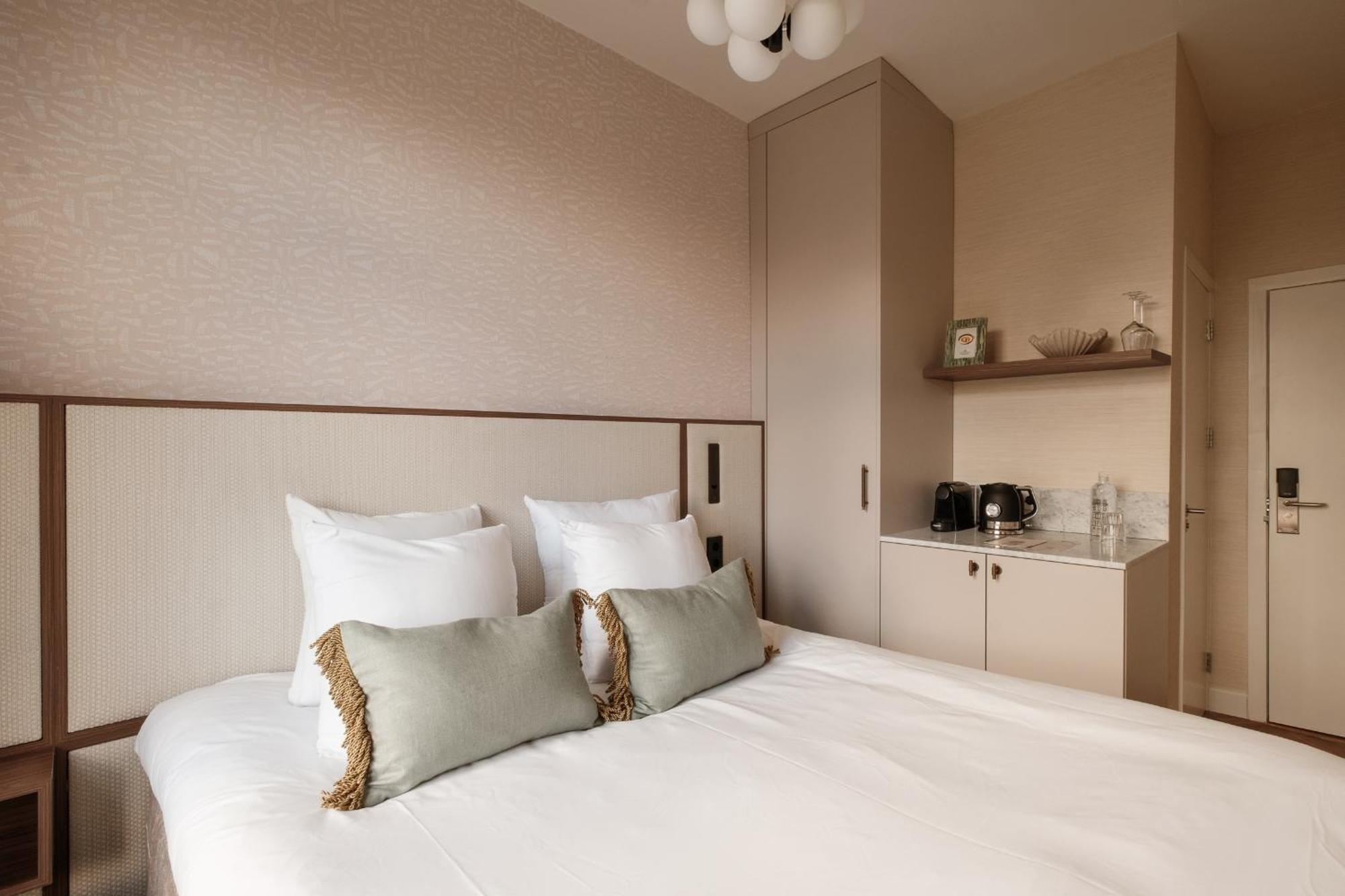 Parklane 4*